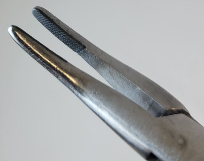 V. MUELLER SU-16141 Set   Vital Stratte Needle Holder, Curved R + L, 9¼" — photo 15