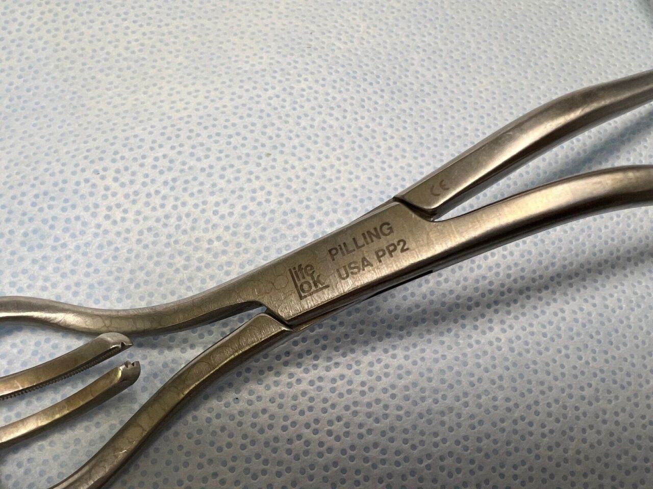 PILLING 35-3583 DeBakey Strong Aorta Lambert Clamp Curved 8-1/8" — photo 2