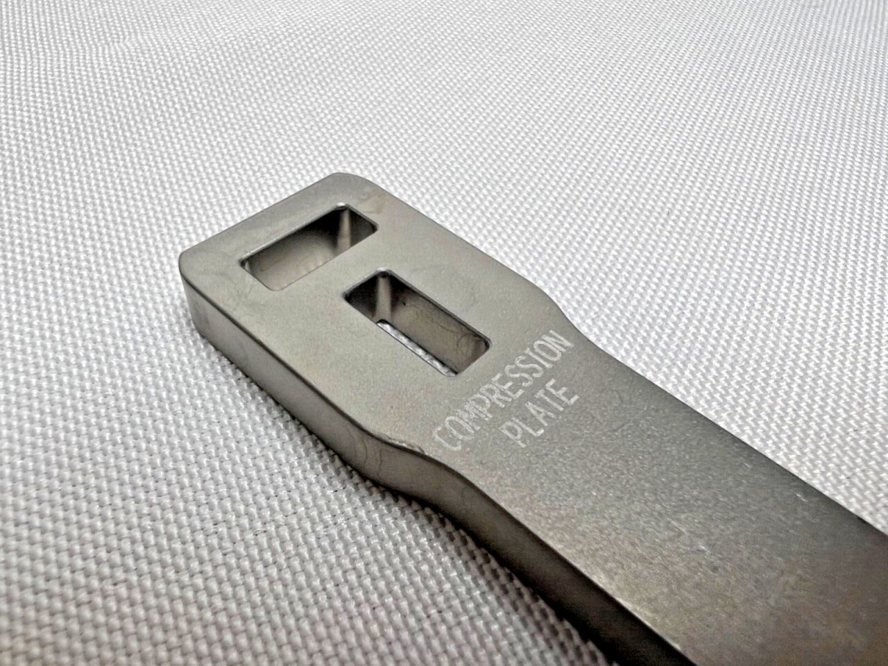 STRYKER 702901 Small Fragment Orthopedic Bending Iron Trauma 6" — photo 3