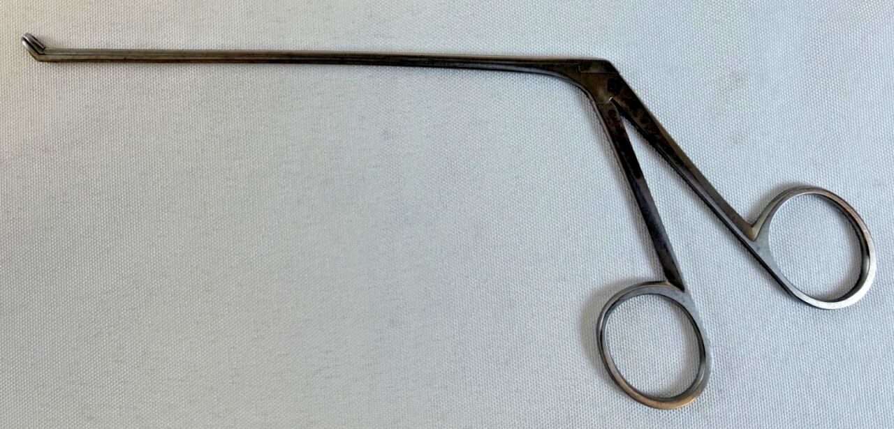 KARL STORZ 634825A Strümpel Biopsy Forceps 2.5mm x 45° Up Bite 12 .5cm Long ENT
