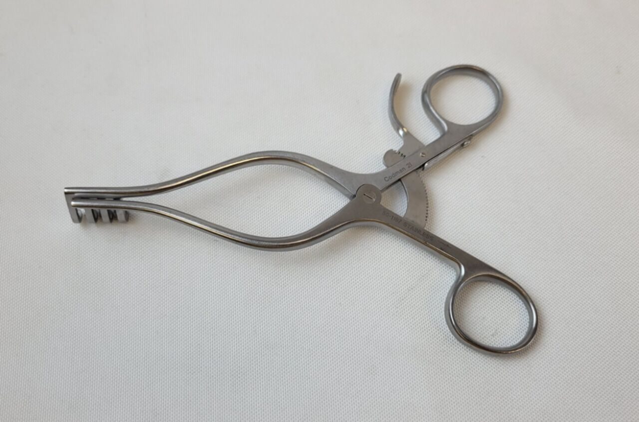CODMAN 50-1197 Weitlaner Retractor, Blunt, 3x4 Prongs, 6-1/2" — photo 3