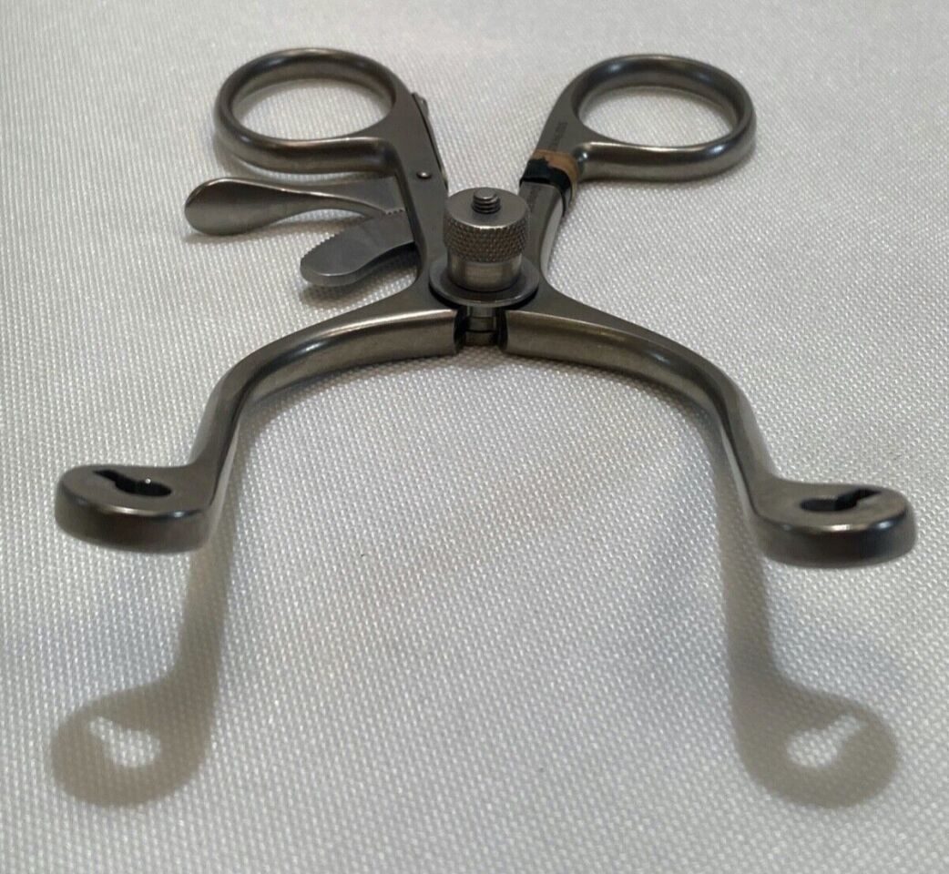 SKLAR  7 Piece Rectal Retractor Set w/ Frame Center Blade & Tray — photo 5