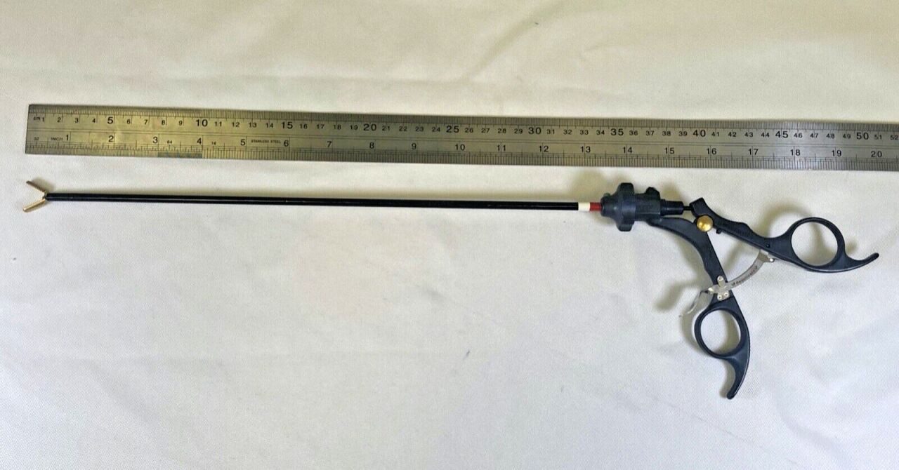 OLYMPUS A6998 Laparoscopic 5mm x 34cm Double Action Ratcheting Cupped Grasper — photo 9