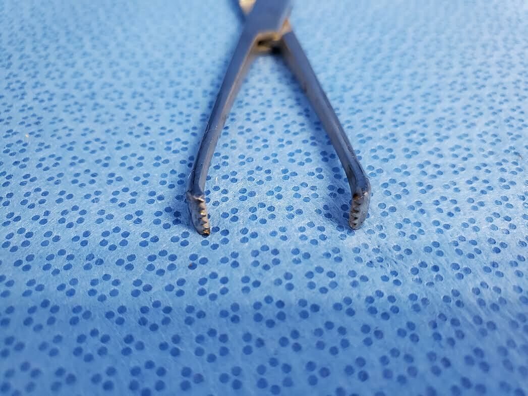 CODMAN 32-7010 Allis Classic Tissue Forceps — photo 4