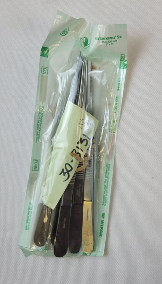 CODMAN 30-8131 DeBakey-Diethrich Vascular Forceps, 2x3 Teeth, 6" — photo 8