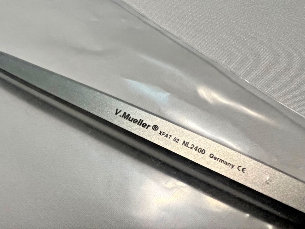 V. MUELLER NL2400 Adson Dural Hook 3mm X 90deg Sharp Tip 8" Length Neurology — photo 2