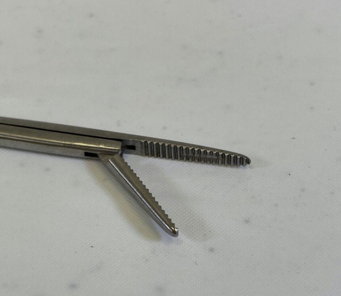 AESCULAP EF928 Mathieu Foreign Body Forceps Serrated Jaws 8" Urology — photo 7