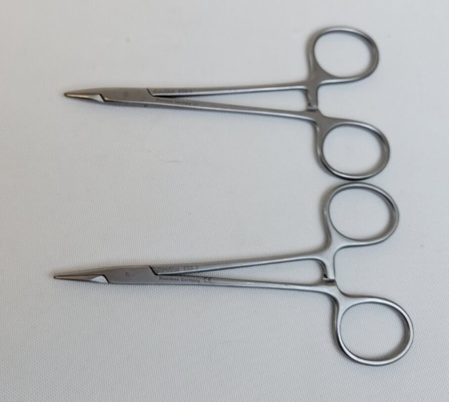 EUROSTAT ES8-6 & ES8-8 Halsted Mosquito Forceps Straight Smooth Jaws Set of 2 — photo 1