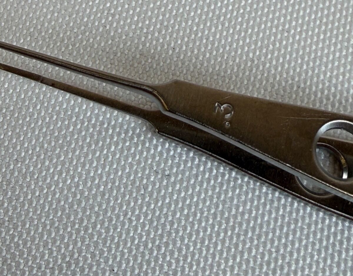 KATENA K5-2510 Castroviejo Forceps w/ Platform 1x2 Teeth 0.3mm — photo 4