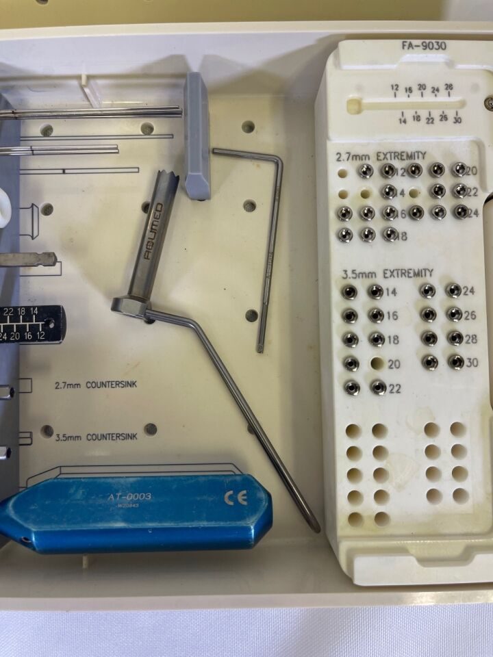 ACUMED FA-9040 2.7mm & 3.5mm Extremity System w/ Case Cannulated Extremity System w/ Case — photo 4