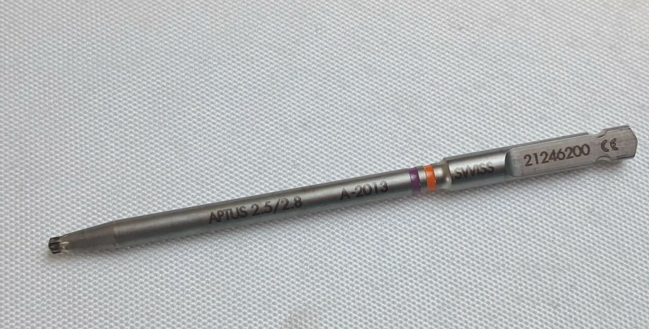 APTUS A-2013 2.5 / 2.8 Screwdriver Blade with HexaDrive — photo 2