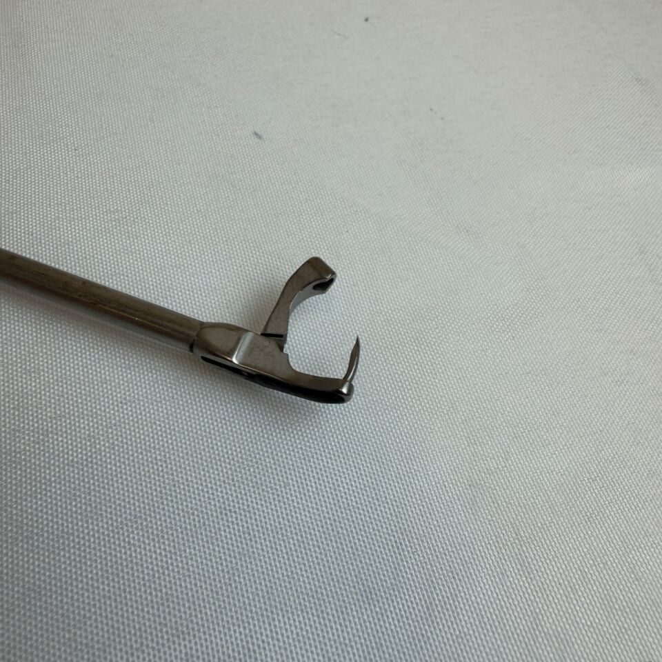 SHUTT-LINVATEC 18.10013 Slotted SuturePunch Right — photo 5