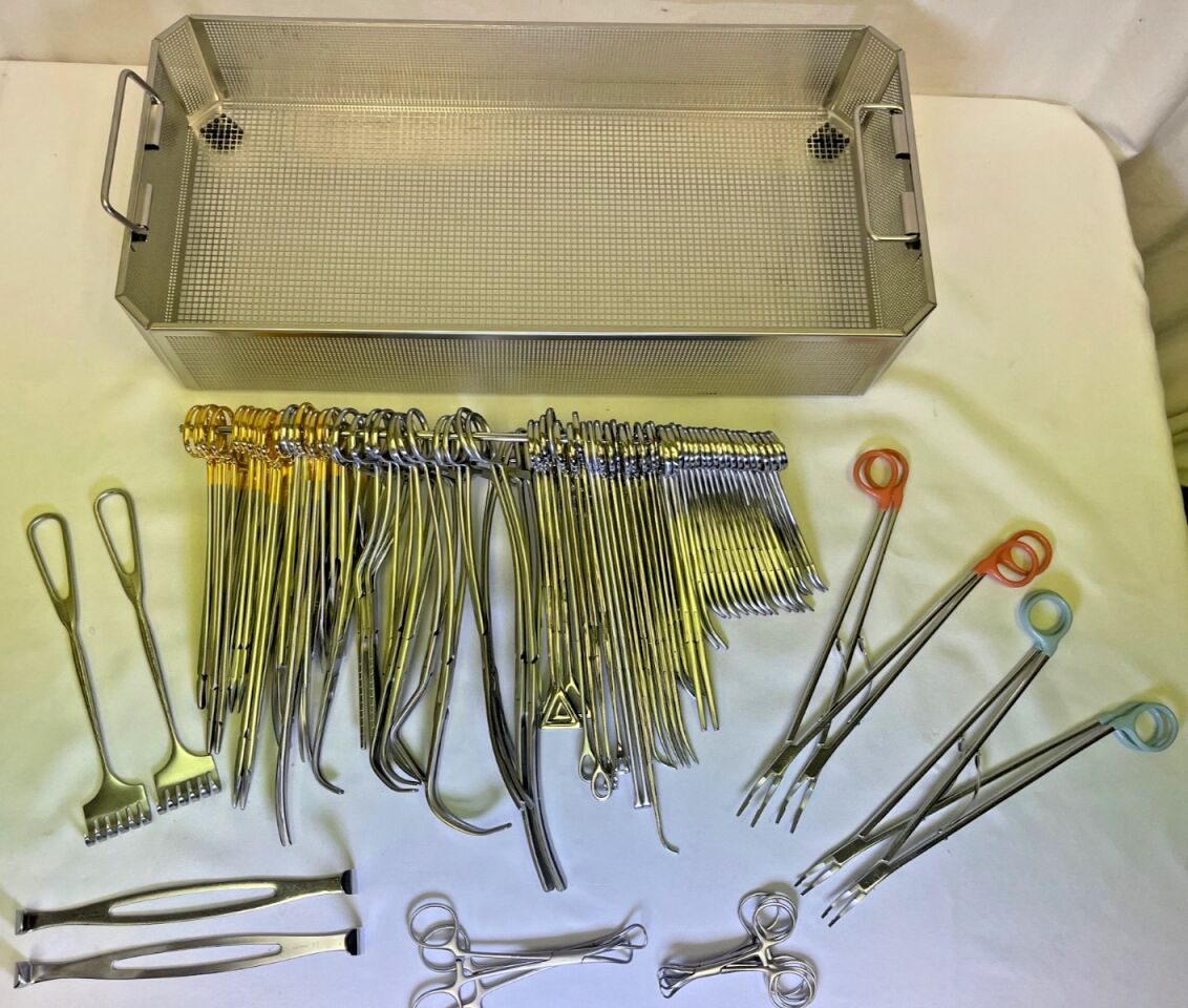 VARIOUS  97 Piece Codman Jarit Thoracotomy Instrument Set w/ Case — photo 4