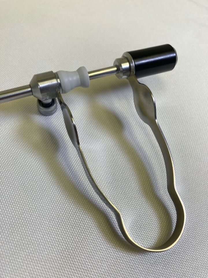 KARL STORZ 26177BP 5mm Monopolar Kleppinger Forceps w/ Forked Insert — photo 2