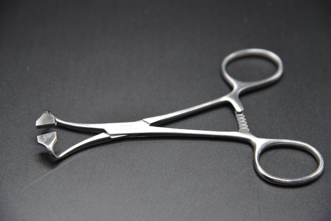 V. MUELLER VU2936 Non-Perforating Towel Forceps