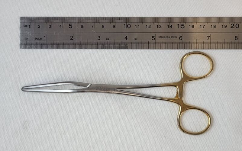APPLIED VASCULAR FOG-5028 Angled Fogarty Vascular Clamp, 7" — photo 9