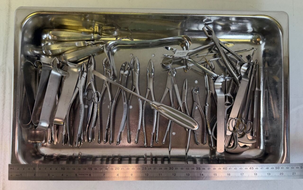 W. LORENZ KLS Martin 36 Piece Dental Tray Oral Surgery Set w/ Perforated Pan — photo 11