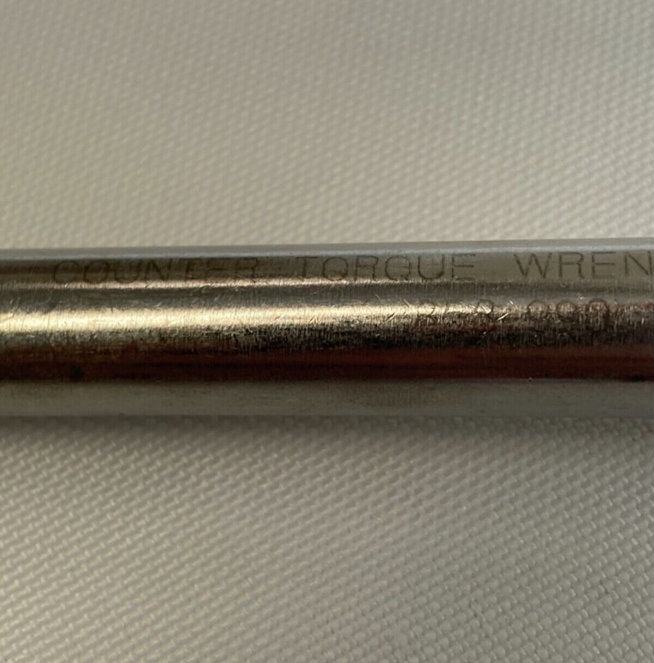 MEDTRONIC 858-990 Counter Torque Wrench for 5.5mm M8 Hardware Spine — photo 3