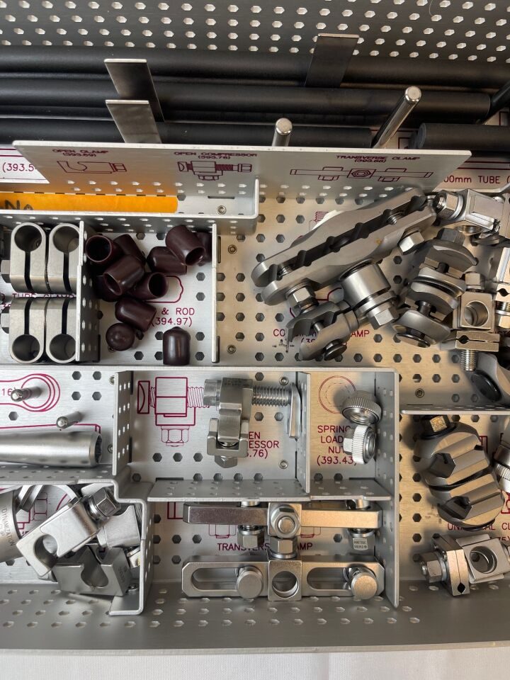 SYNTHES  Large External Fixator Set — photo 8