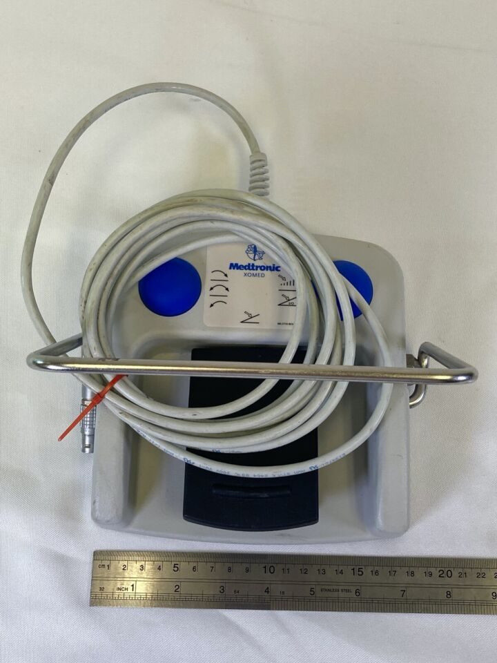 MEDTRONIC 1895420 XPS 3000 Multi Function Single Pedal Foot Switch Electrosurgical Unit — photo 8