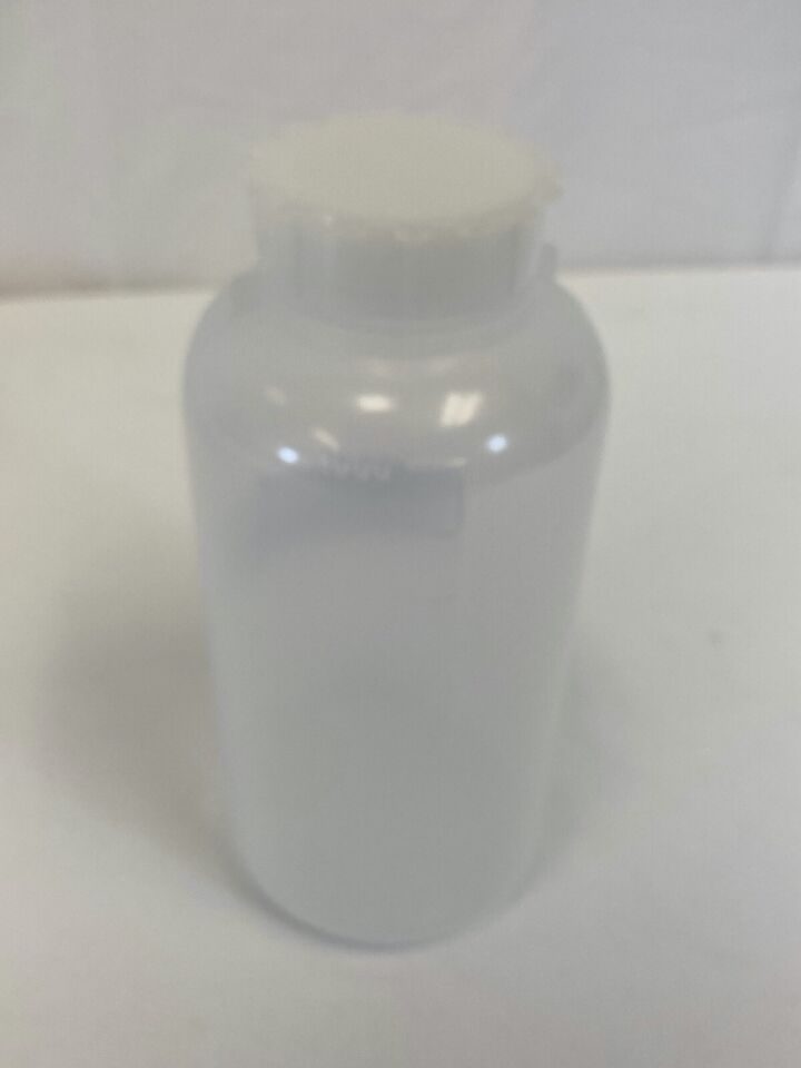 CYNOSURE 030401002 & F079C1 Water Fill Kit w/ DeIonized Bottle & 4 User Manuals — photo 4