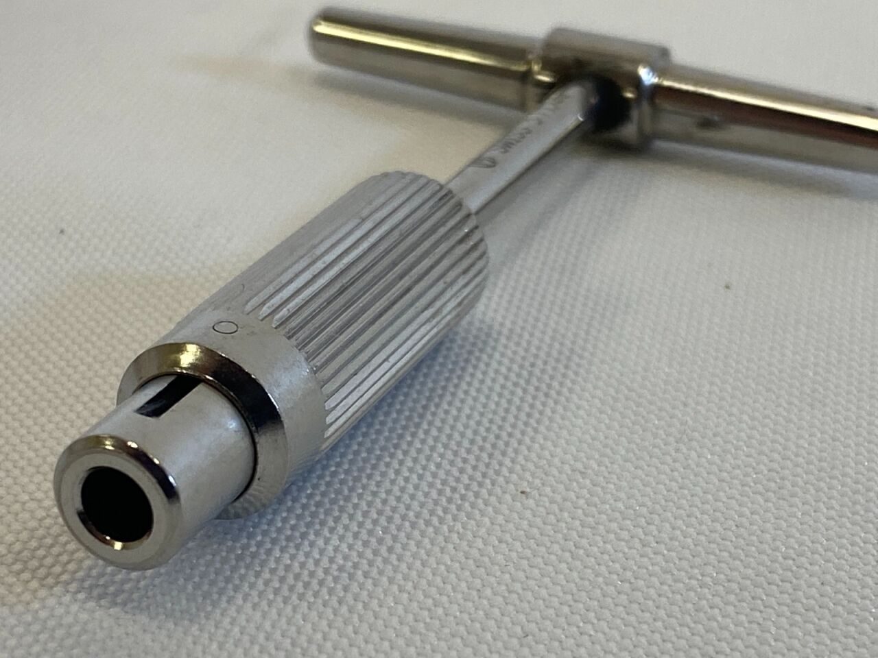 SYNTHES 311.44 T-Handle — photo 4