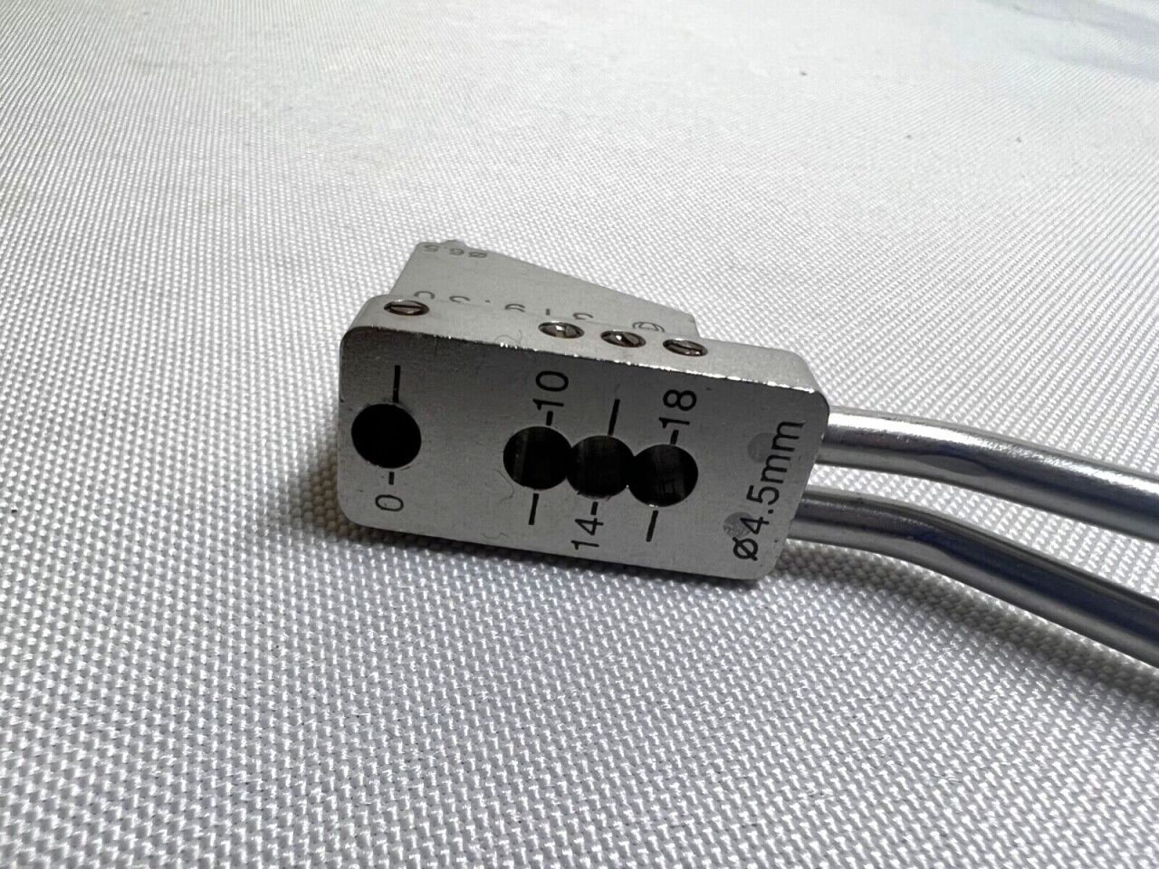 DEPUY SYNTHES 319.3 4.5mm Parallel Drill Guide — photo 2
