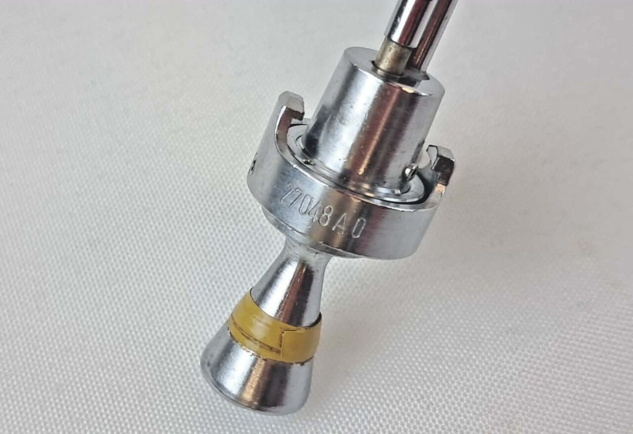 KARL STORZ 27048A0 Deflecting Obturator 26Fr 15/8" Urology — photo 2