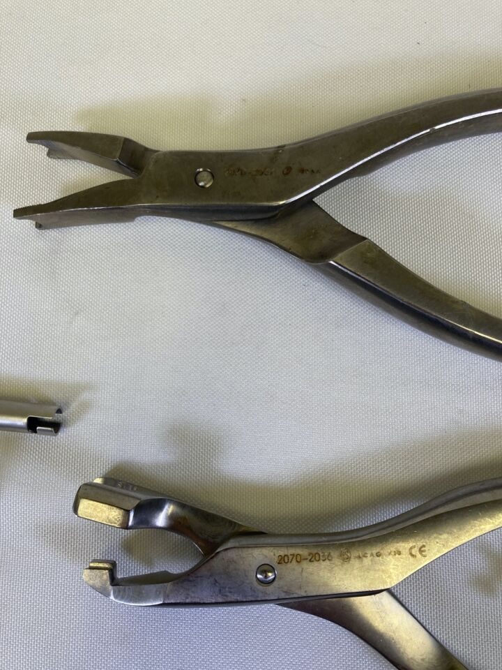 ODEV Various 18 Piece Orthopedic Development Contour Spinal System Instrument Set & Case — photo 12