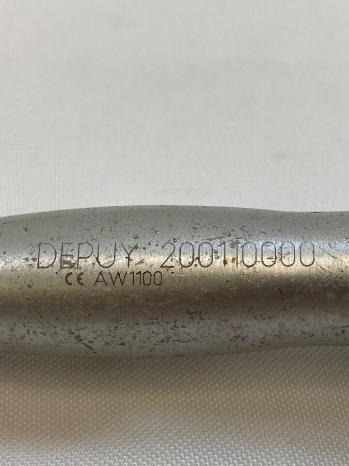 SYNTHES 2001-10-000 Orthopedic Impactor — photo 2