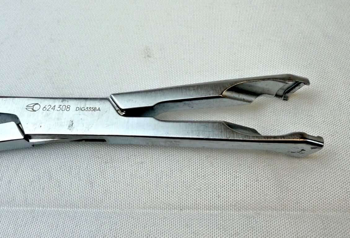 GLOBUS MEDICAL 624.308 Trial Sizer Holder Holding Forcep Angled Jaws — photo 4