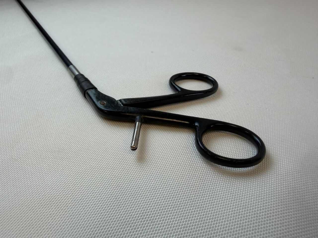 OLYMPUS A5262 5mm x 32cm Laparoscopic Single Action Punch Forceps — photo 6