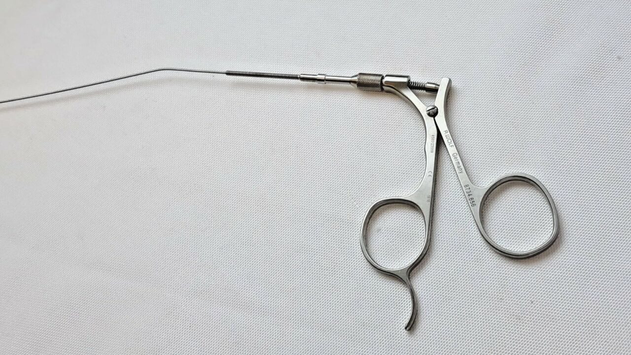 RICHARD WOLF 8734.656 Flexible Alligator Grasping Forceps 4 Fr 600mm — photo 3