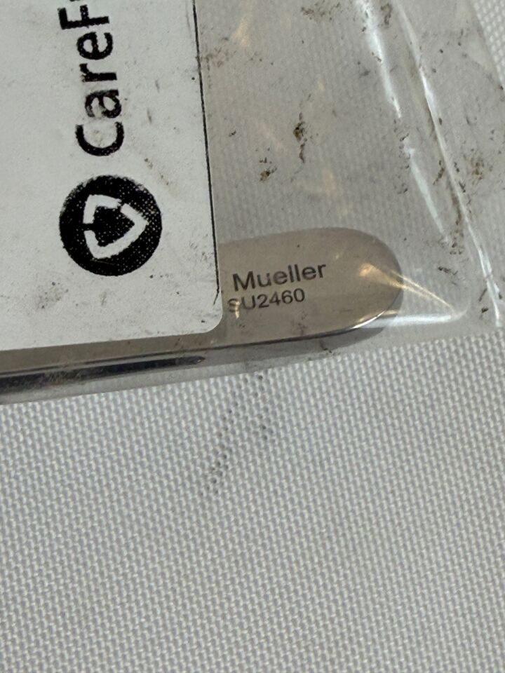 V. MUELLER SU2460 Russian Tip Fenestrated Jaws 9" Mayo-Russian Forceps — photo 6