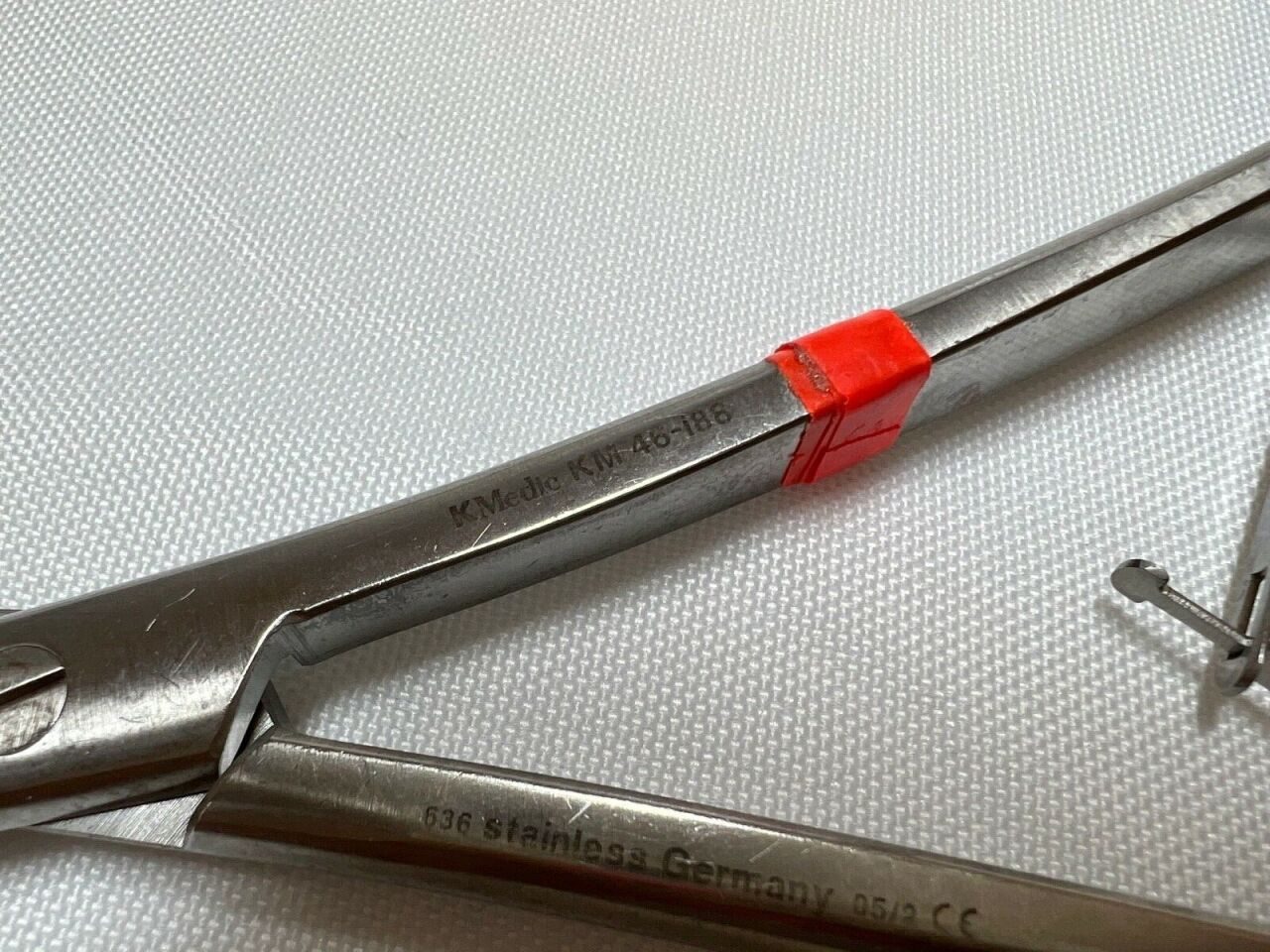 KMEDIC KM46-188 Pediatric Cast Breaker 7" Deep Serrated Tips — photo 2