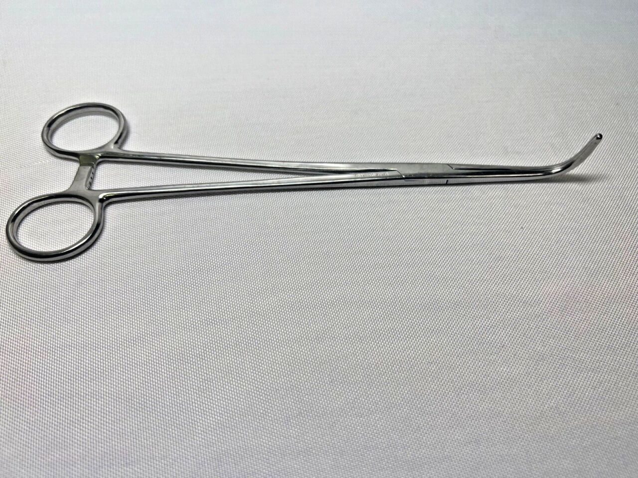 SKLAR 9" w/ Longitudinally Grooved Jaws Long Curved Hemostatic Forceps