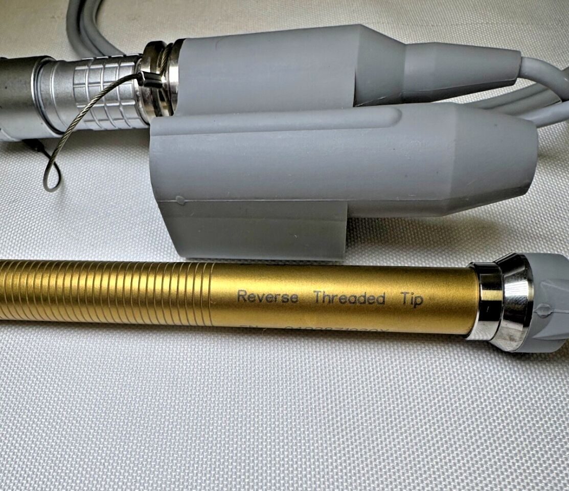 ALCON 8065-M002-01 Phacoemulsifier Set w/ Irrigation Aspiration I/A Tips & Case — photo 6
