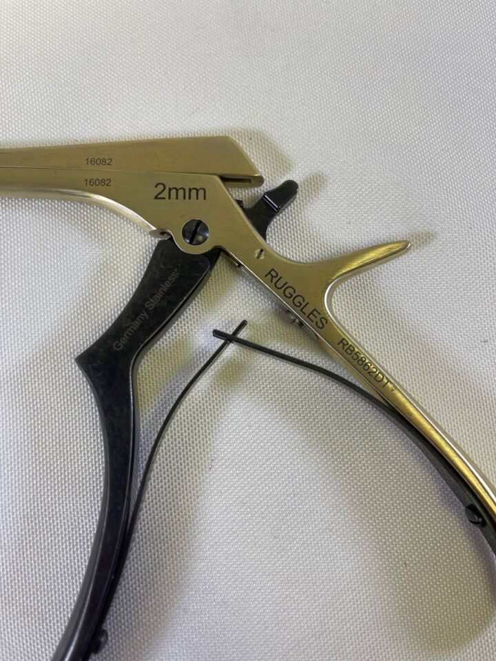 RUGGLES INTEGRA RB5862DT Detachable Ceramic Coat Micro Kerrison Rongeur 2mm x 8" — photo 2