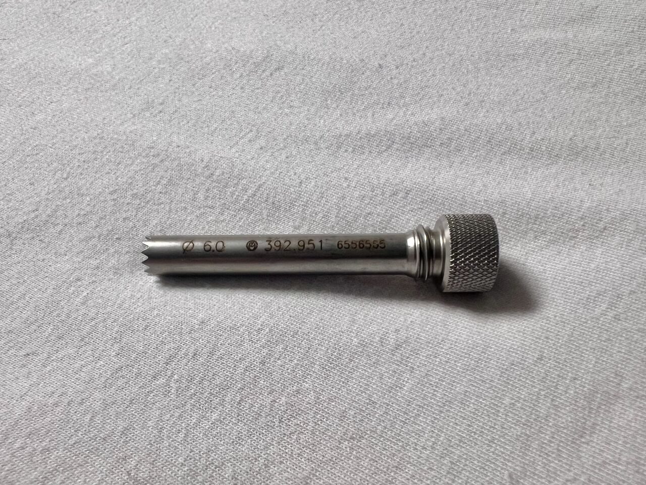 SYNTHES 392.951 Threaded Drill Sleeve 6mm Short — photo 1