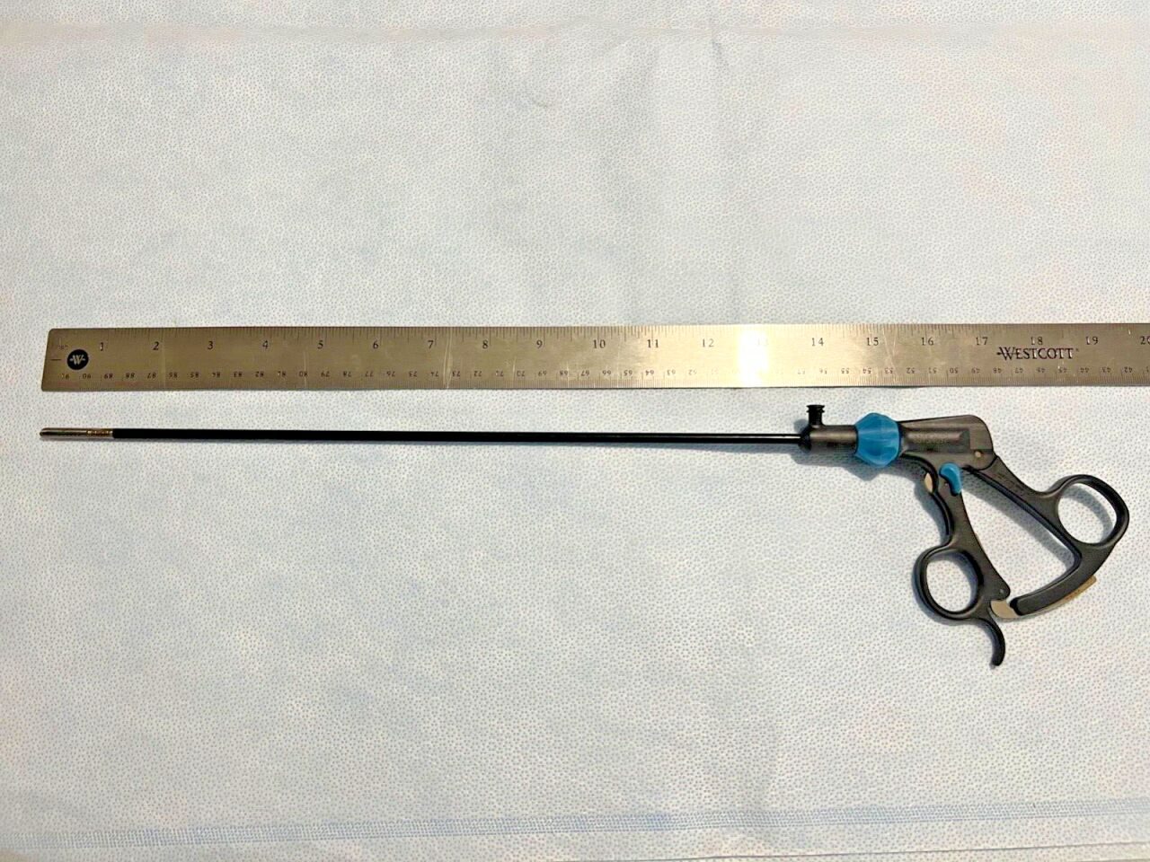 R. WOLF 8393.4897 Laparoscopic Grasping Forceps 5mm X 46cm Serrated 2x3 Teeth — photo 6