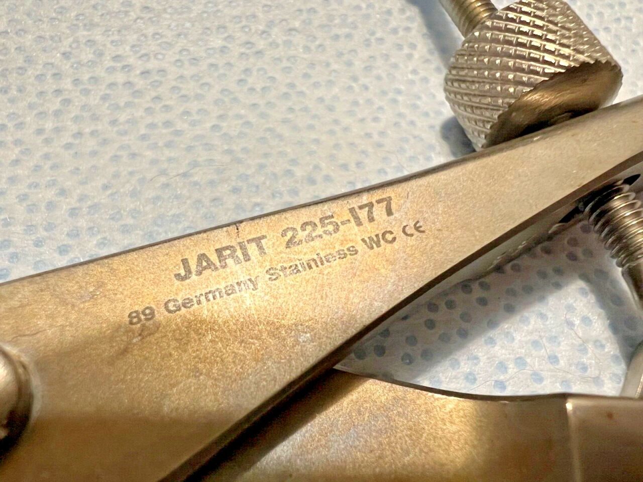 JARIT 225-177 Self-Centering Bone Forcep w/ Speed Lock 8mm Angled Jaw — photo 4