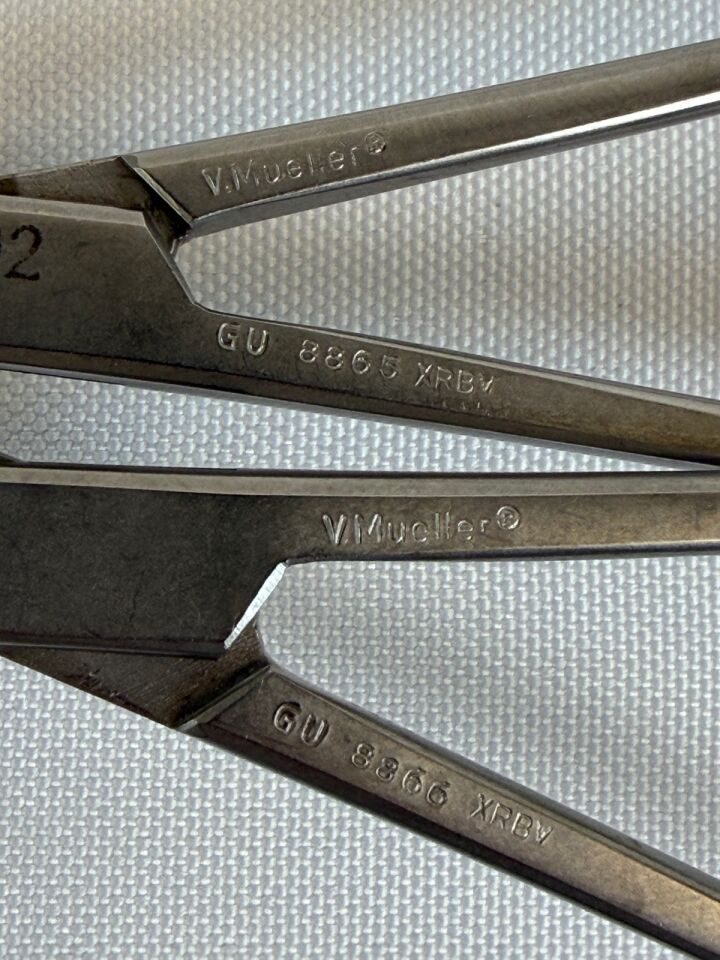 V. MUELLER GU8865 GU8866 Pair Poutasse Renal Artery Forceps L&R — photo 2