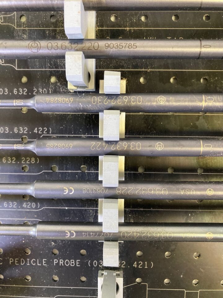 SYNTHES Custom — photo 7
