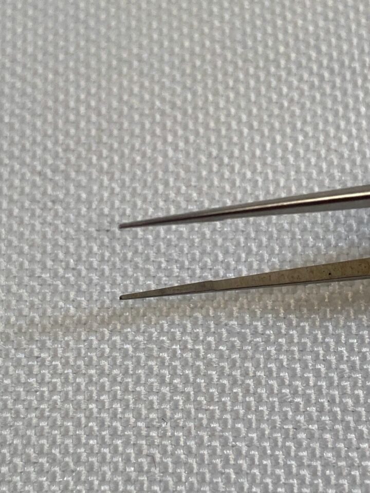 AMBLER SURGICAL 2252E Castroviejo Suturing Forceps 4 3/8" 0.12mm 1x2 Teeth — photo 4