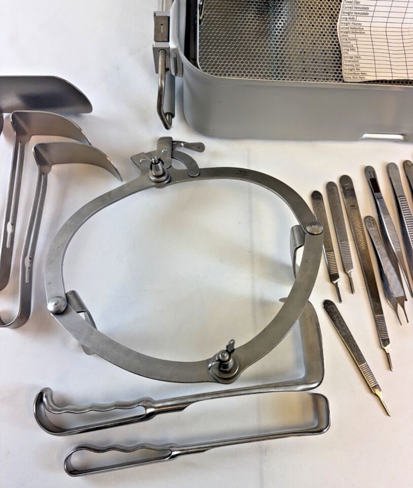 VARIOUS  61 Piece V. Mueller Jarit Abdominal Hysterectomy Instrument Set — photo 3