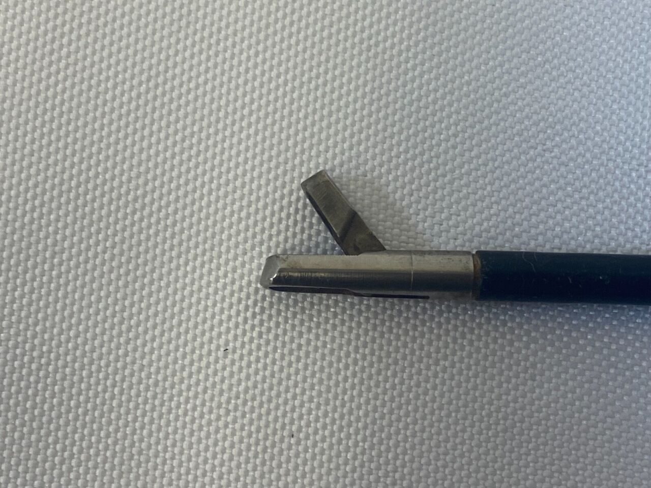 R. WOLF 8383.12 5mm x 33cm Laparoscopic Insulated Punch — photo 5