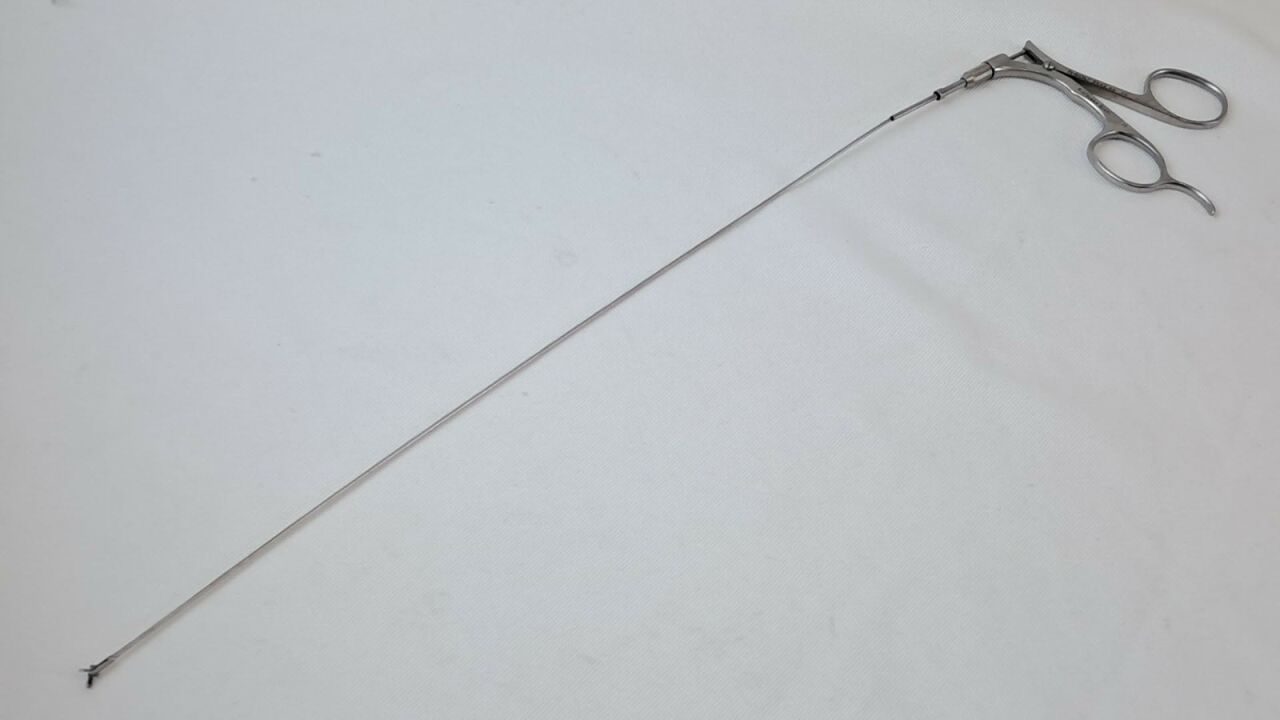 RICHARD WOLF 8642.6 5 Fr. Rigid/Semi-Rigid Cup Biopsy Forceps 34cm — photo 2