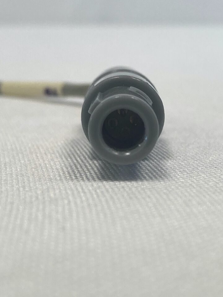 CYNOSURE 100-7014-200 Cellulaze Thermaguide Thermal Sensing Cannula 200mm 1000um — photo 2