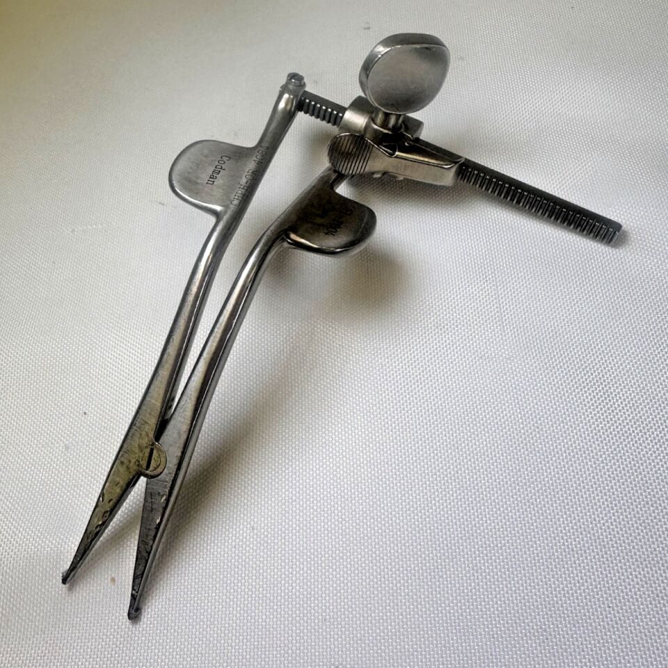 CODMAN 61-1004 Vertebrae Spreader Ratcheted Retractor Neuro Surgical — photo 6