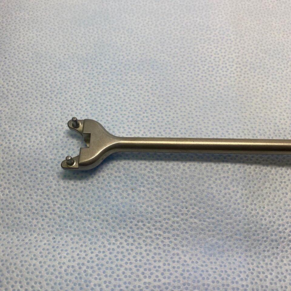 MEDTRONIC 2-2002 X-Stop Interspinous Spacer Wing Insertion 12" — photo 4